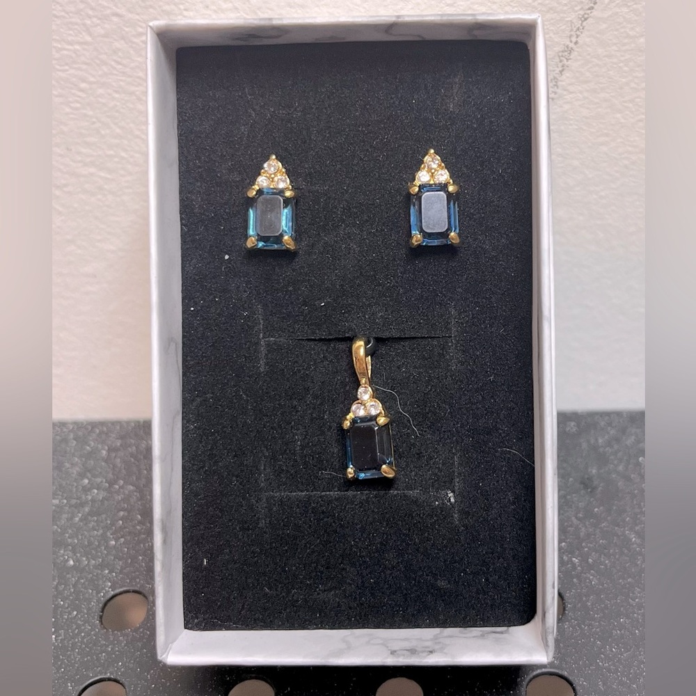 Elegant 14k Gold OVERLAY with faux Sapphire Jewelry Set
